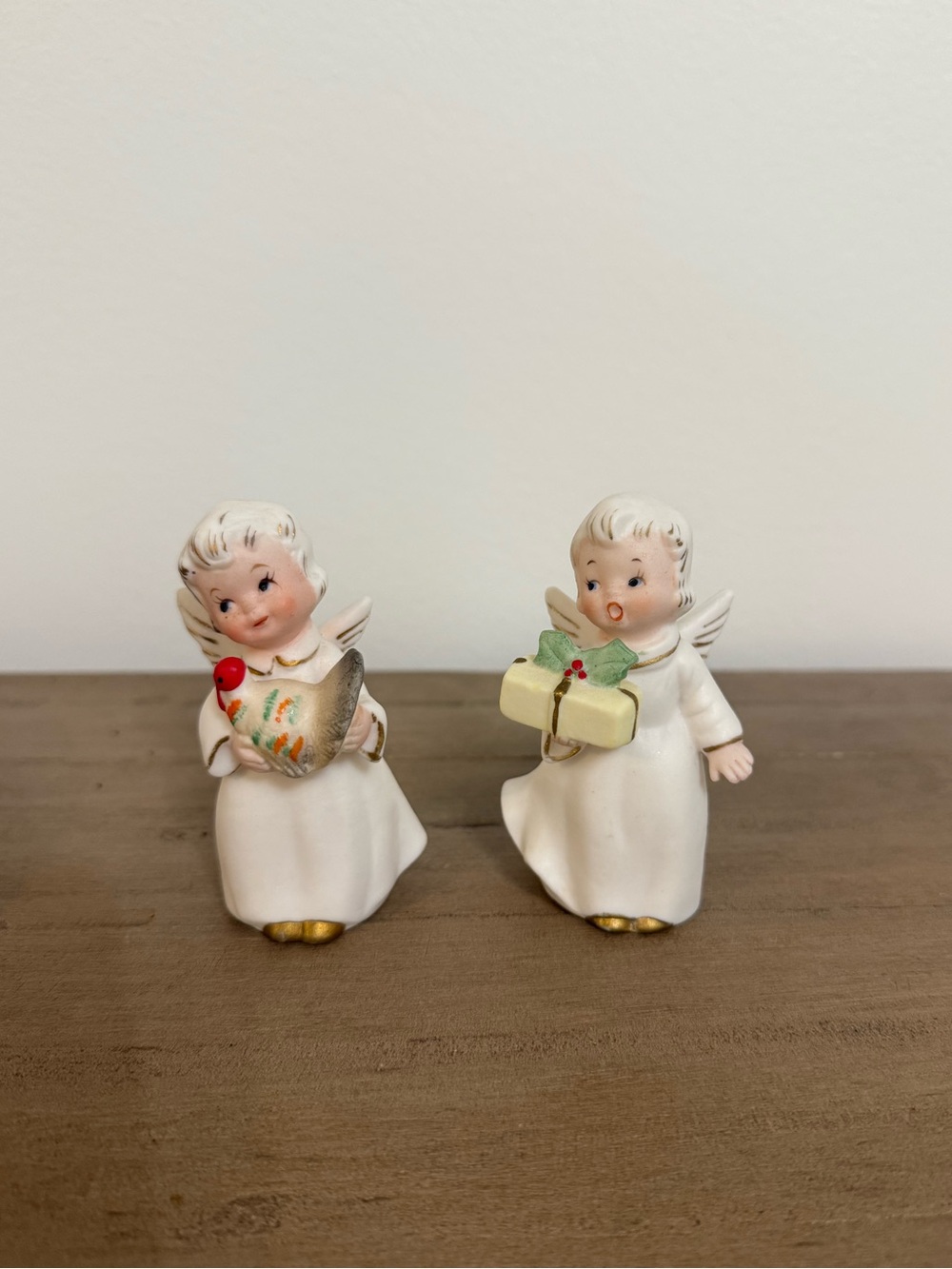 Norcrest Vintage 1950s Angel Figurines Set of 2 Hand Painted White/ Gold